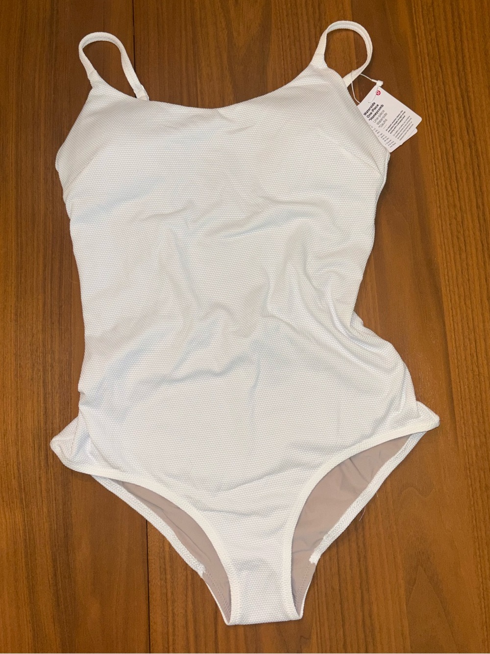 *NWT* Lululemon Waterside Honeycomb Swim One-Piece*B/C Cup in White size L